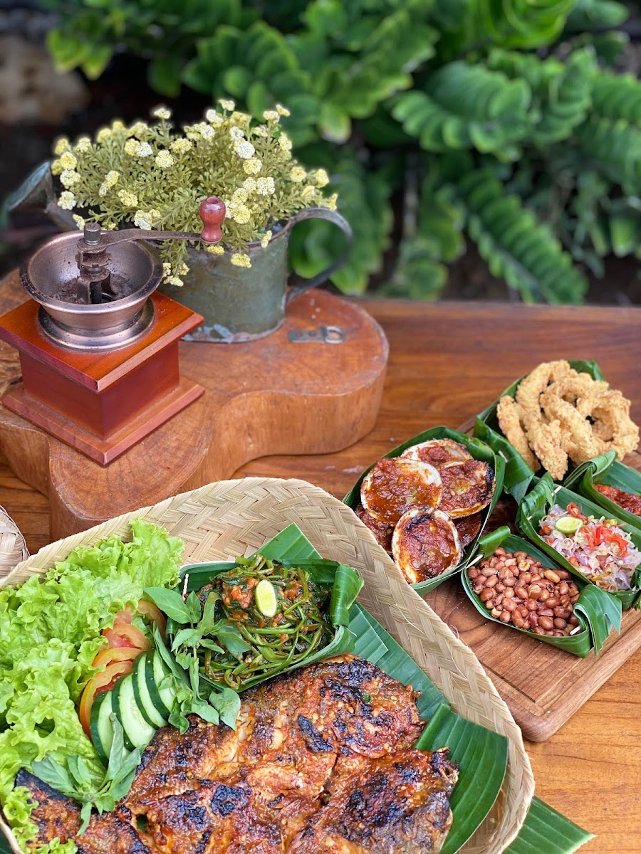 Berlin Gastro Kitchen and Pool Bar