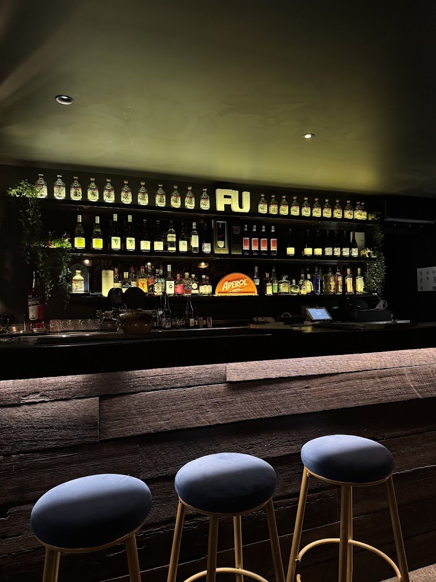 Fu Manchu Oriental - Gold Coast