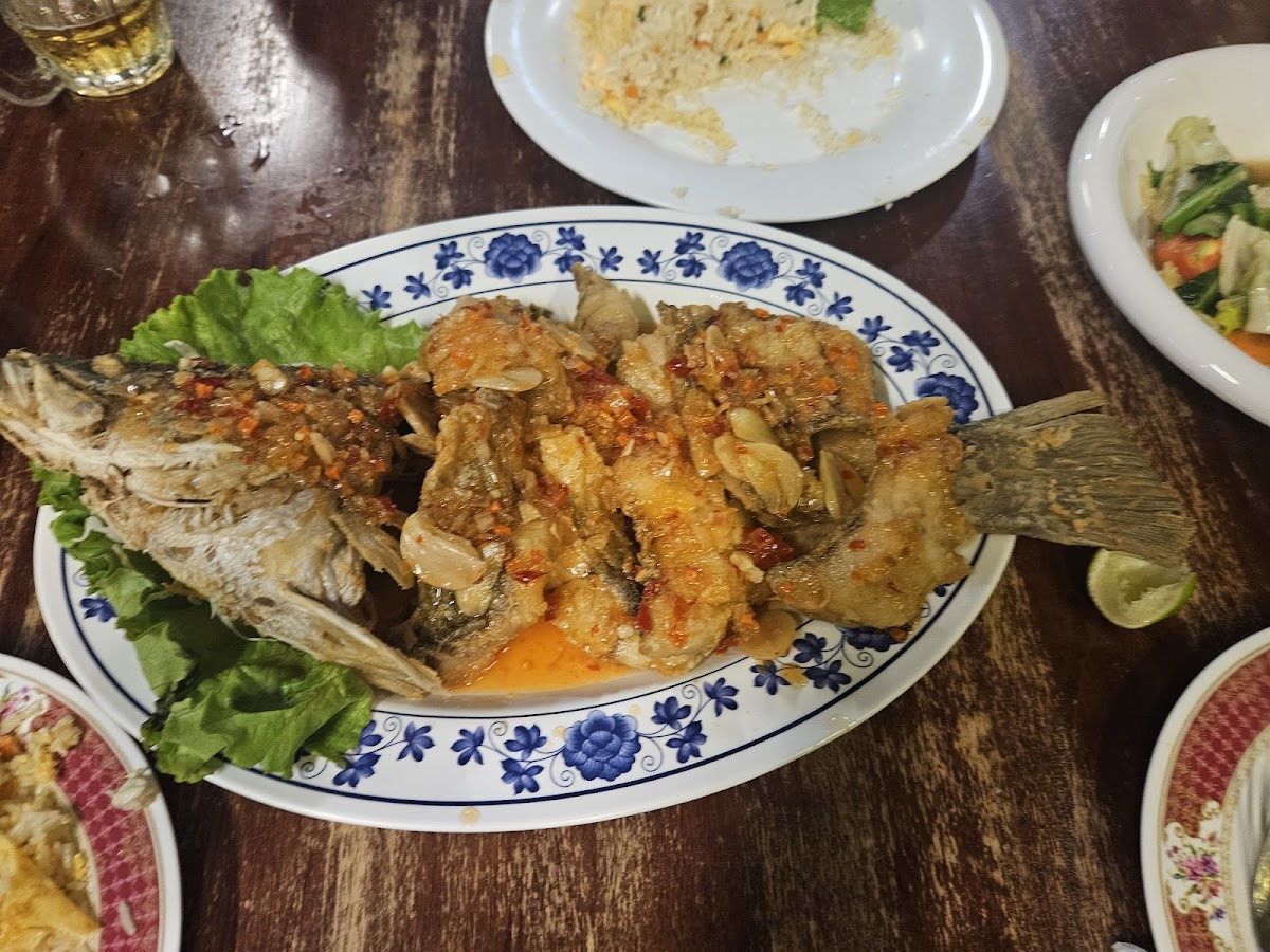 Happy Beer Garden (Thai Restaurant and Bar)