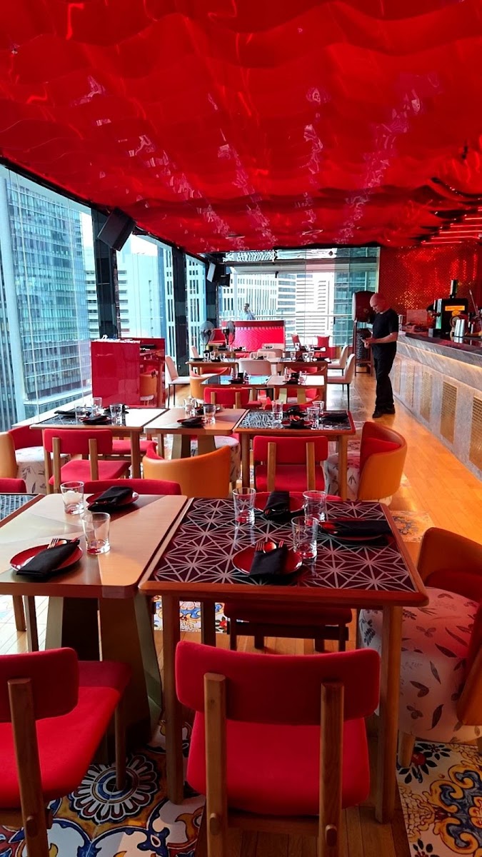 Japanish Rooftop Bar & Modern Kitchen