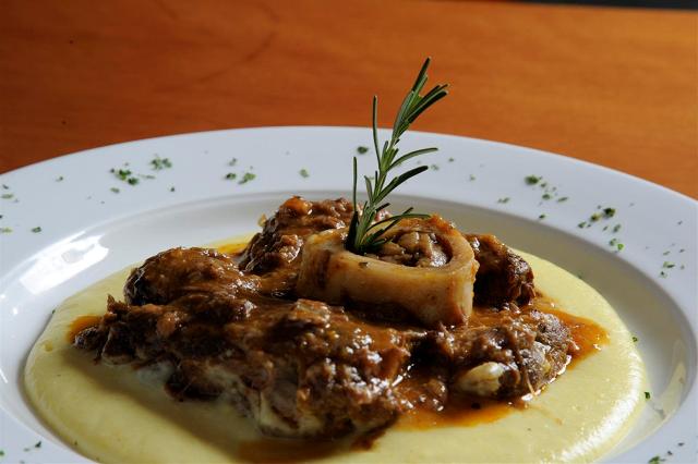 La Pergola Restaurant - Pizzeria