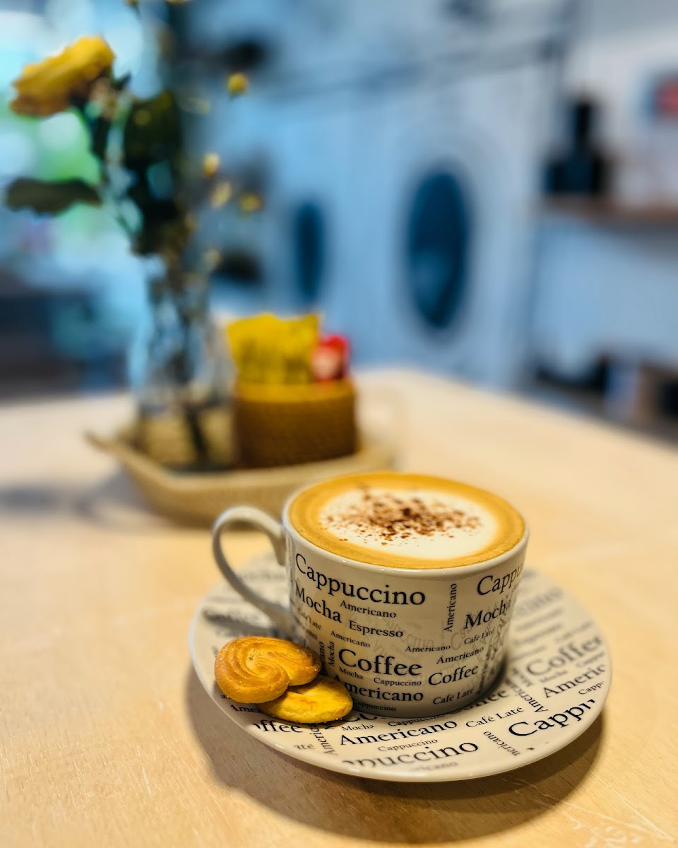 The Laundry Room Cafe Bali