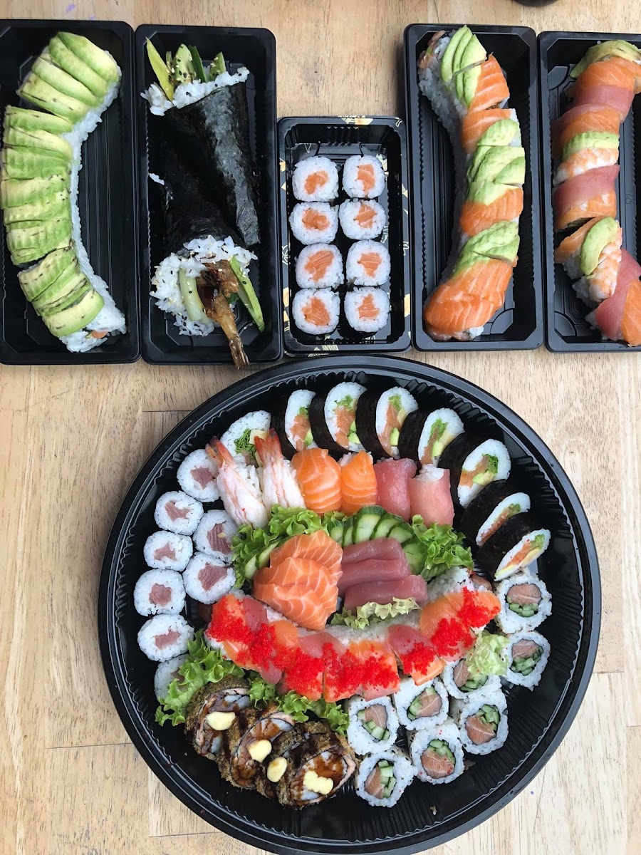 The Peps Cafe' & Sushi Bar