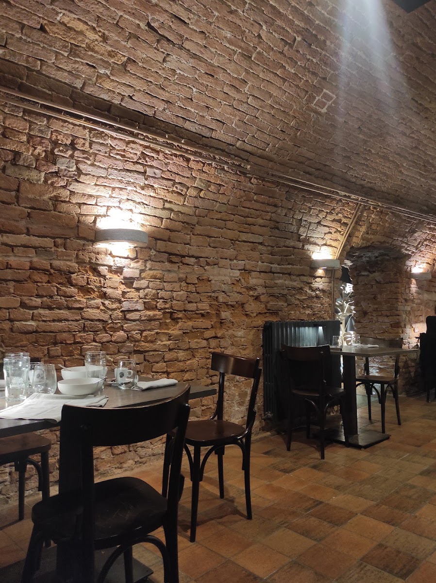 Vicolo Battisti - Asti Restaurant e Pizzeria